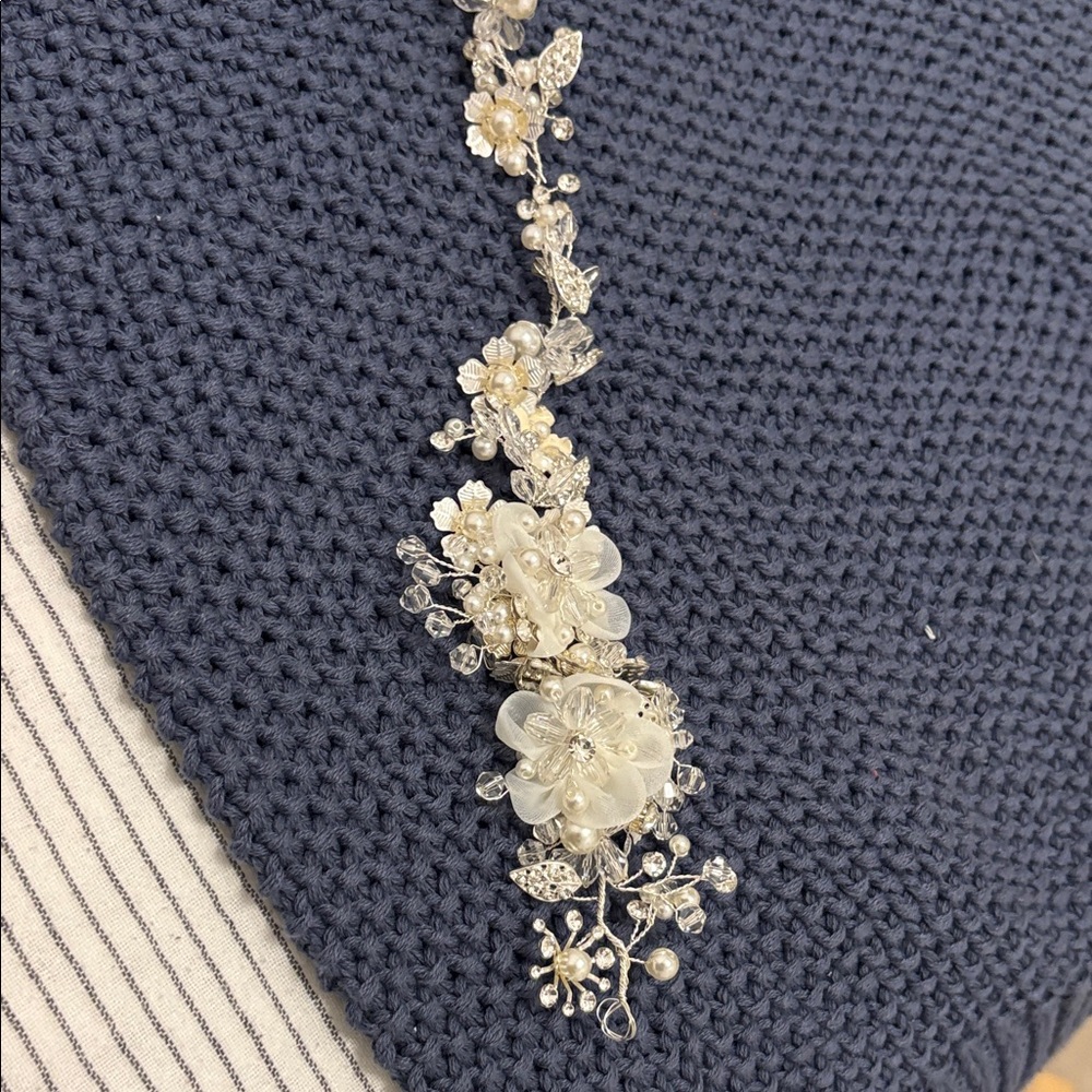 Bridal Elegant Floral Hair Accessory in white and Silver